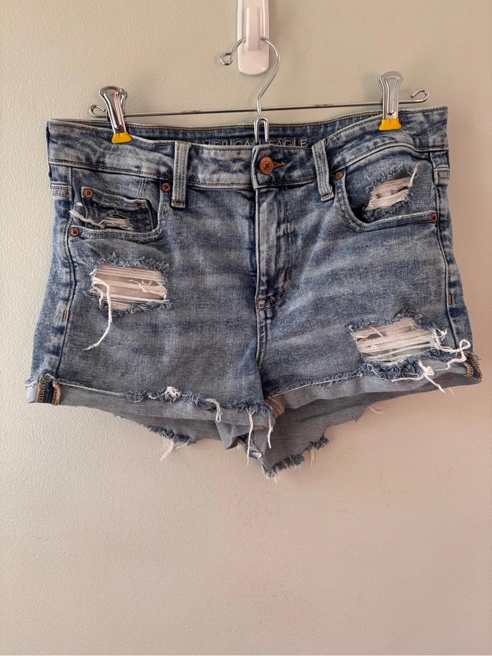 American Eagle Outfitters Jean Shorts Distressed Light Blue SZ 8